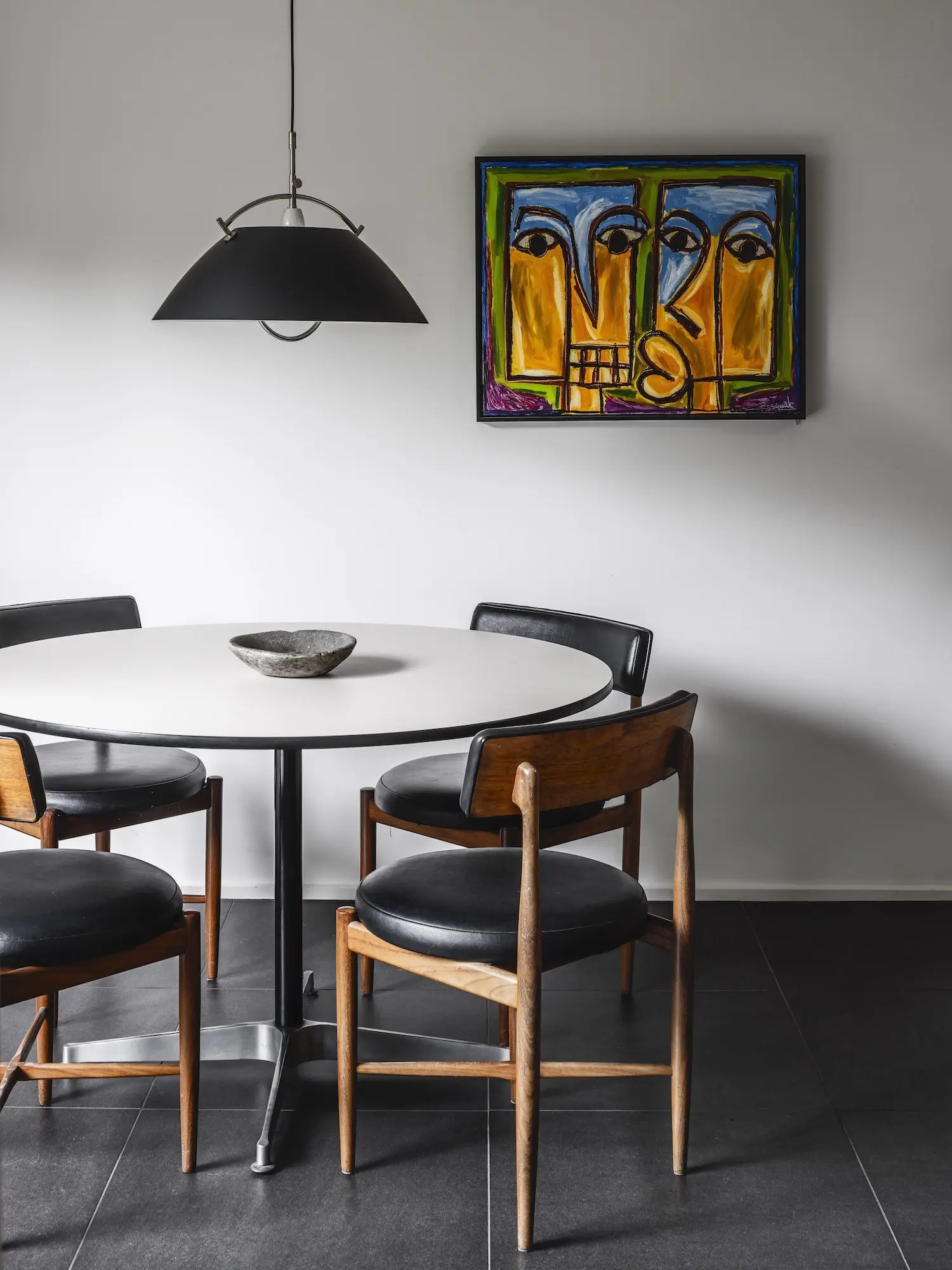 Malvern House by Studio Wonder