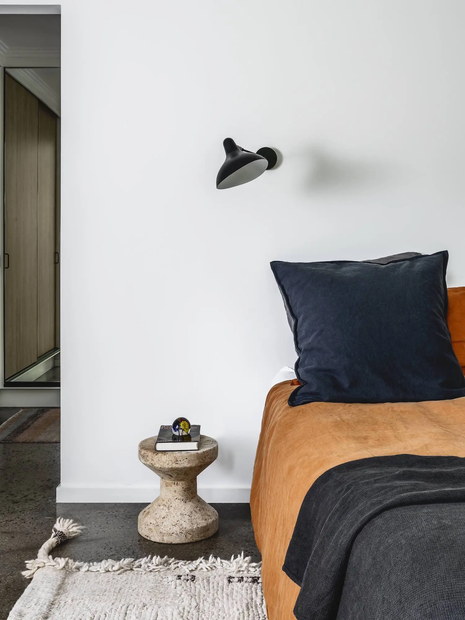 Malvern House by Studio Wonder