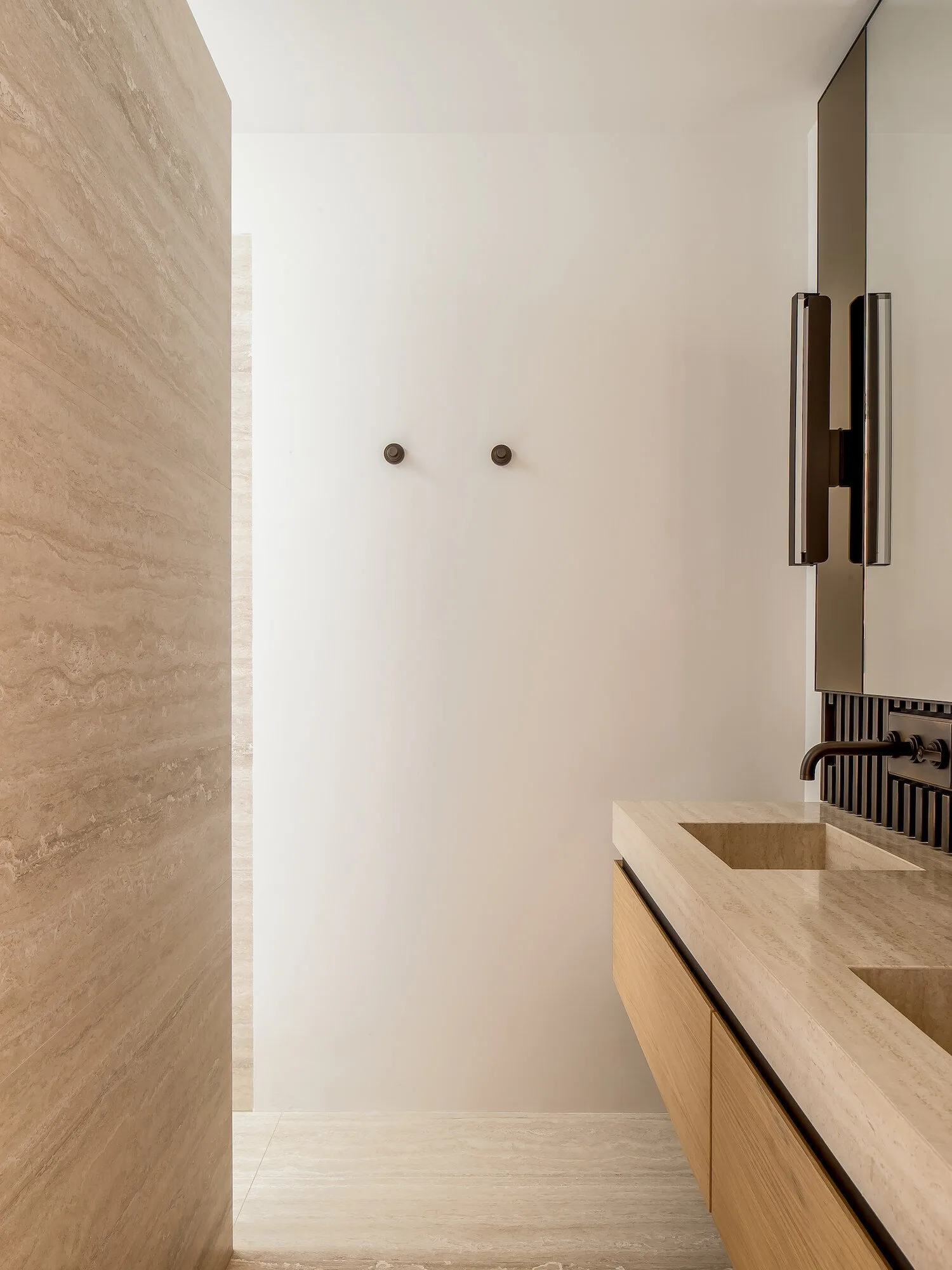 Can Brut by Framework Studio