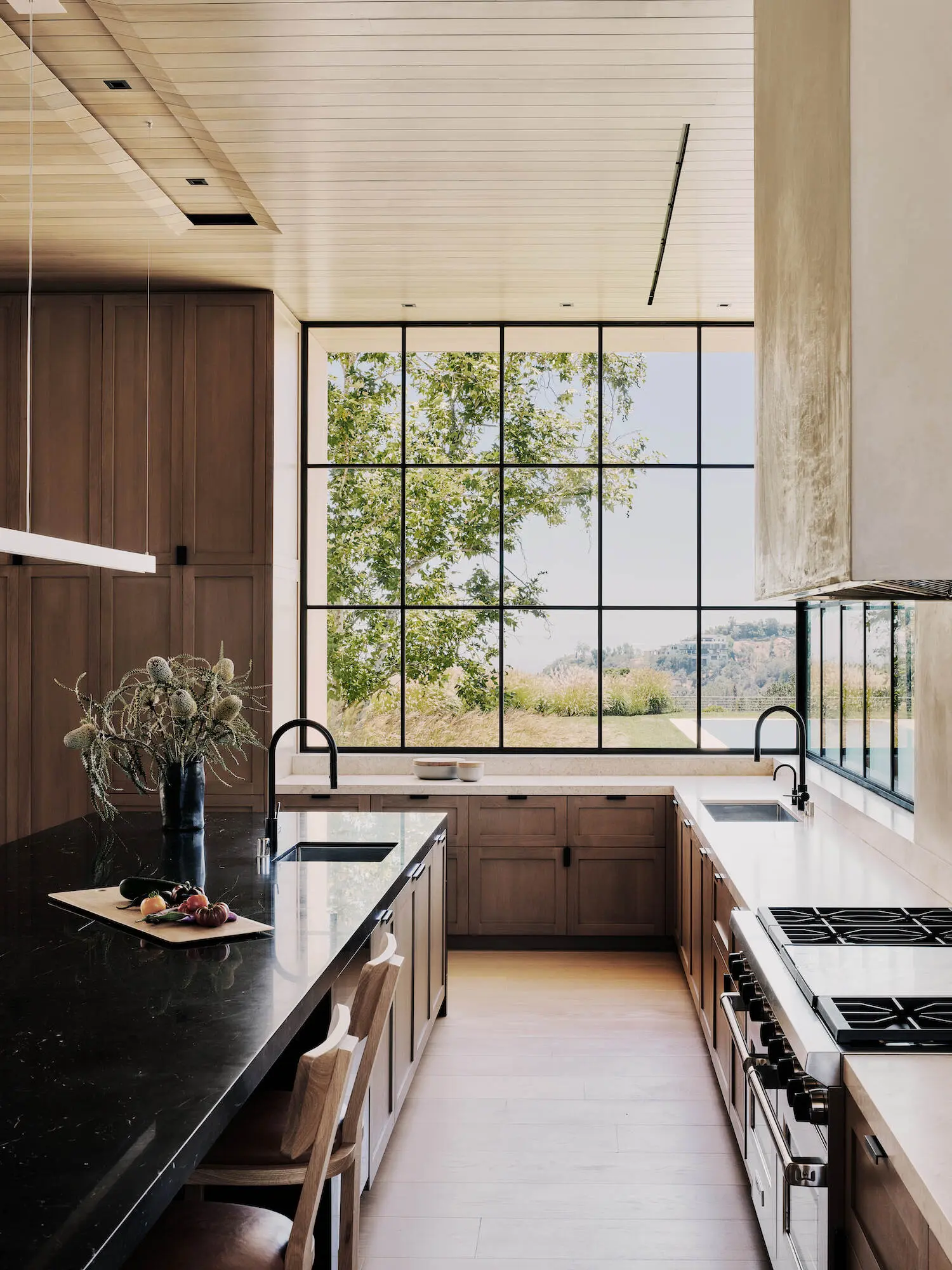 Mandeville Canyon by Walker Workshop