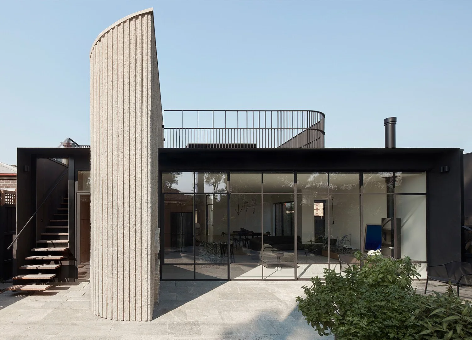 est-living-south-yarra-house-pop-architecture-beatrix-rowe-12