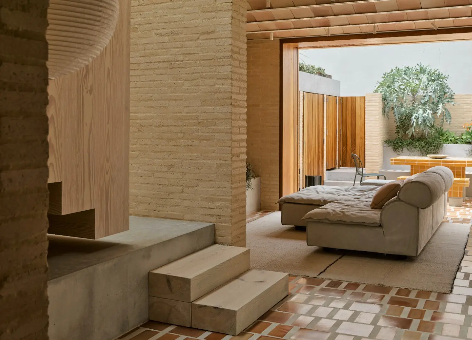 Roman Handmade Brick Range – Crema