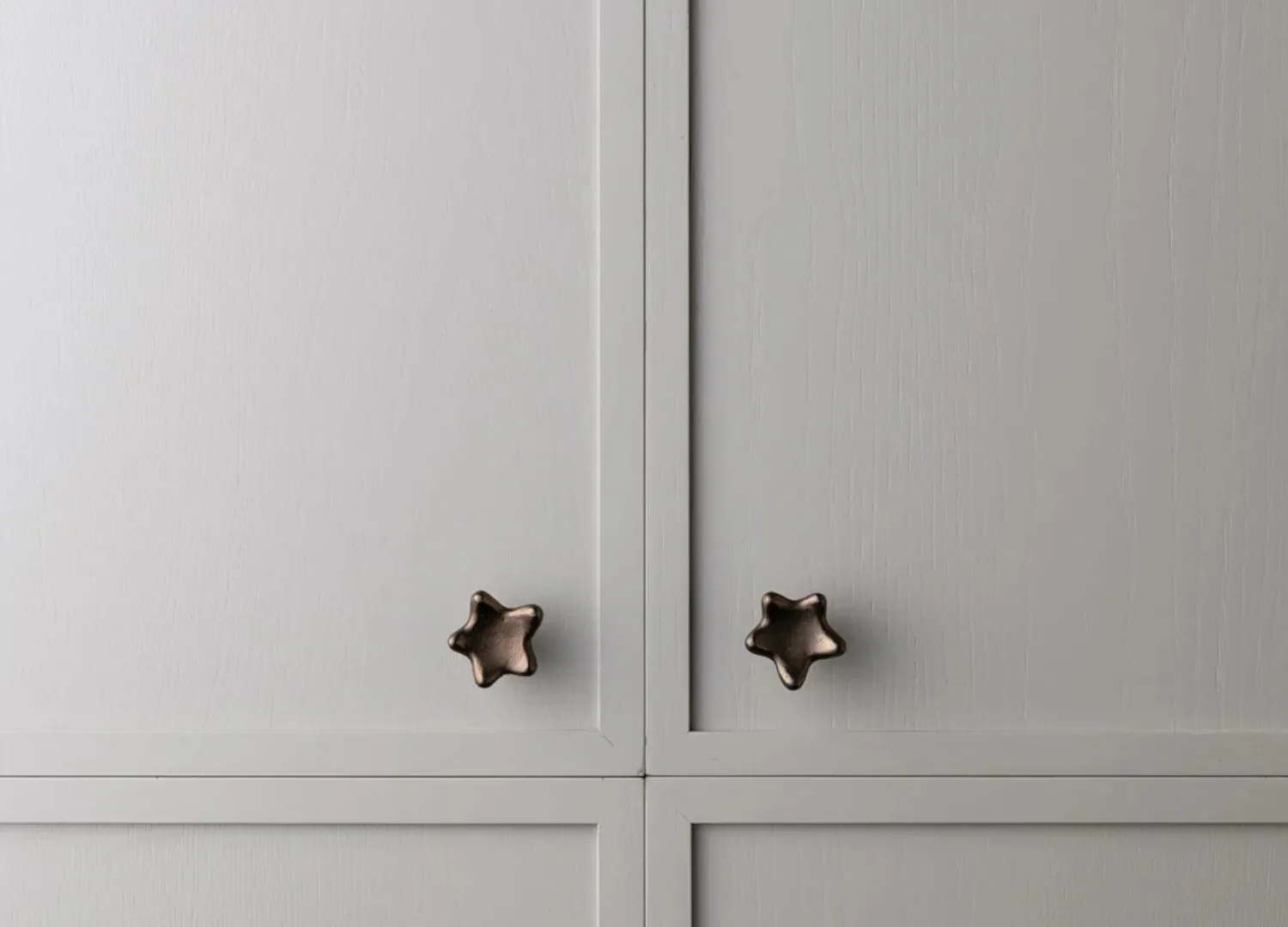 Lo & Co Star Knob Oil Rubbed Bronze