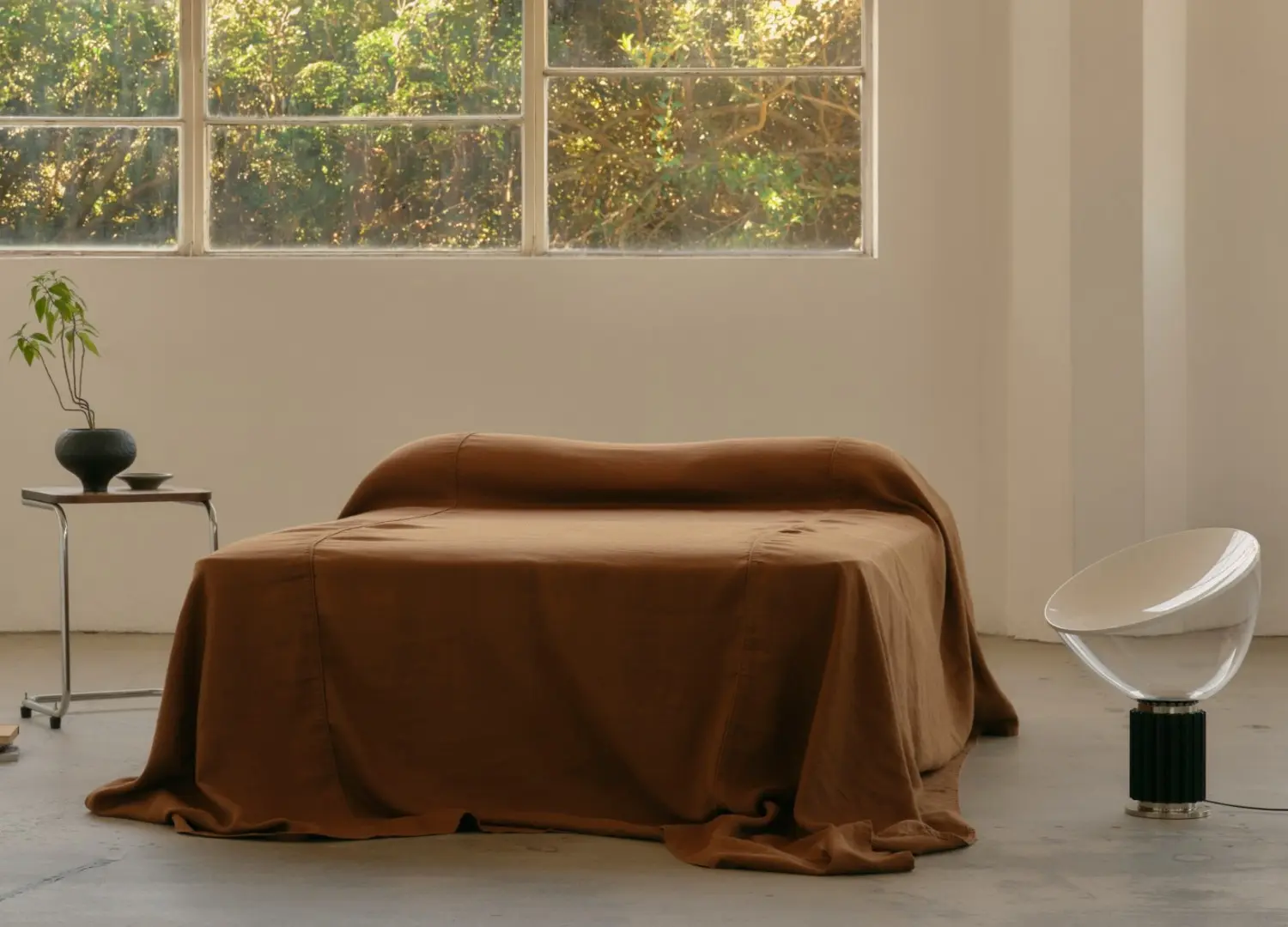 IN THE SAC Chateau Bedcover – Chestnut