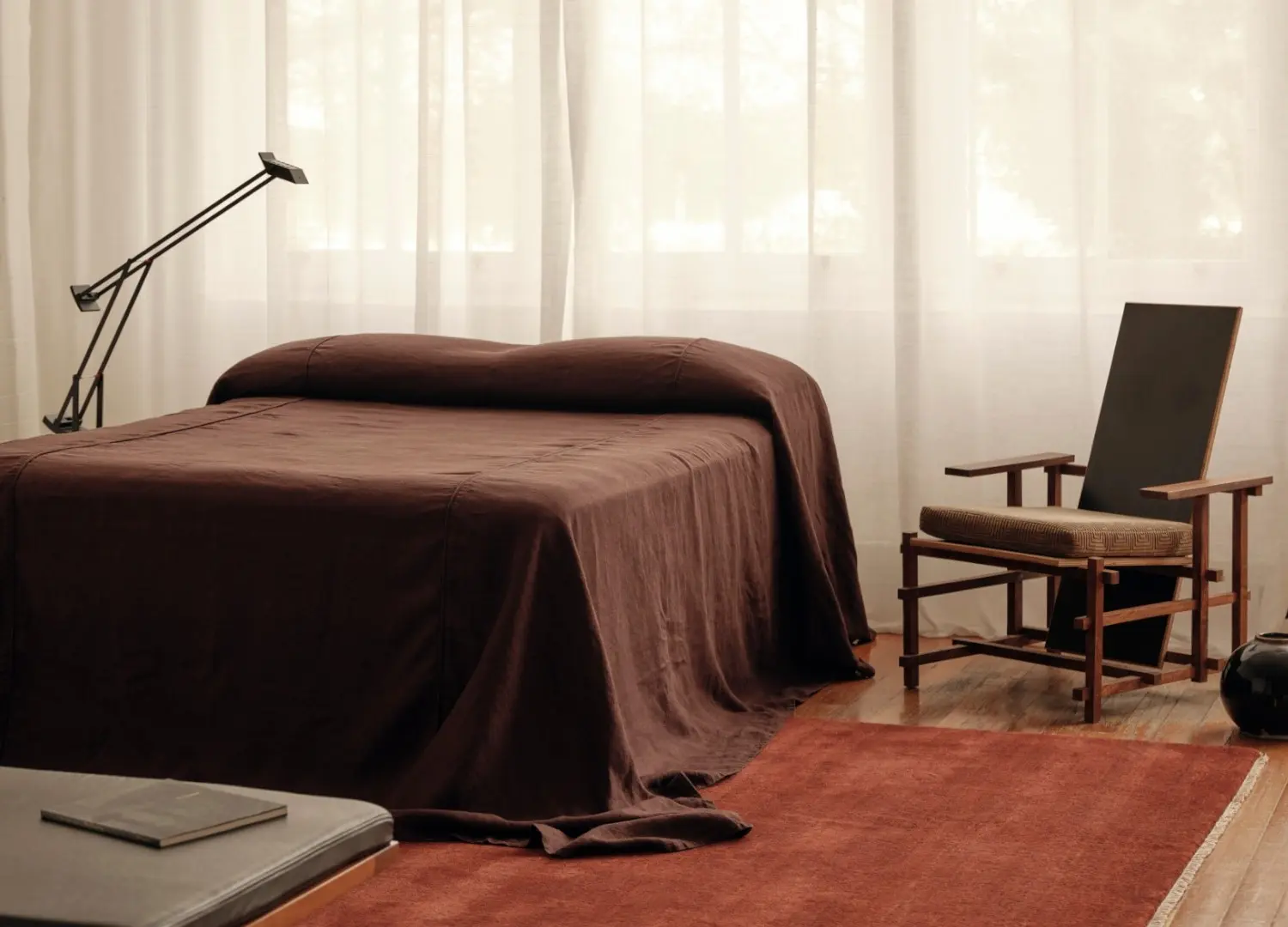IN THE SAC Chateau Bedcover – Truffle