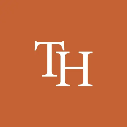 est-living-th-brown-logo-01